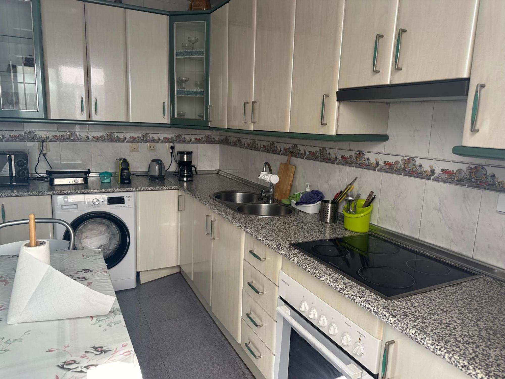 Almeria Centro Habitacion Privada En Apartamento Compartido Kültér fotó