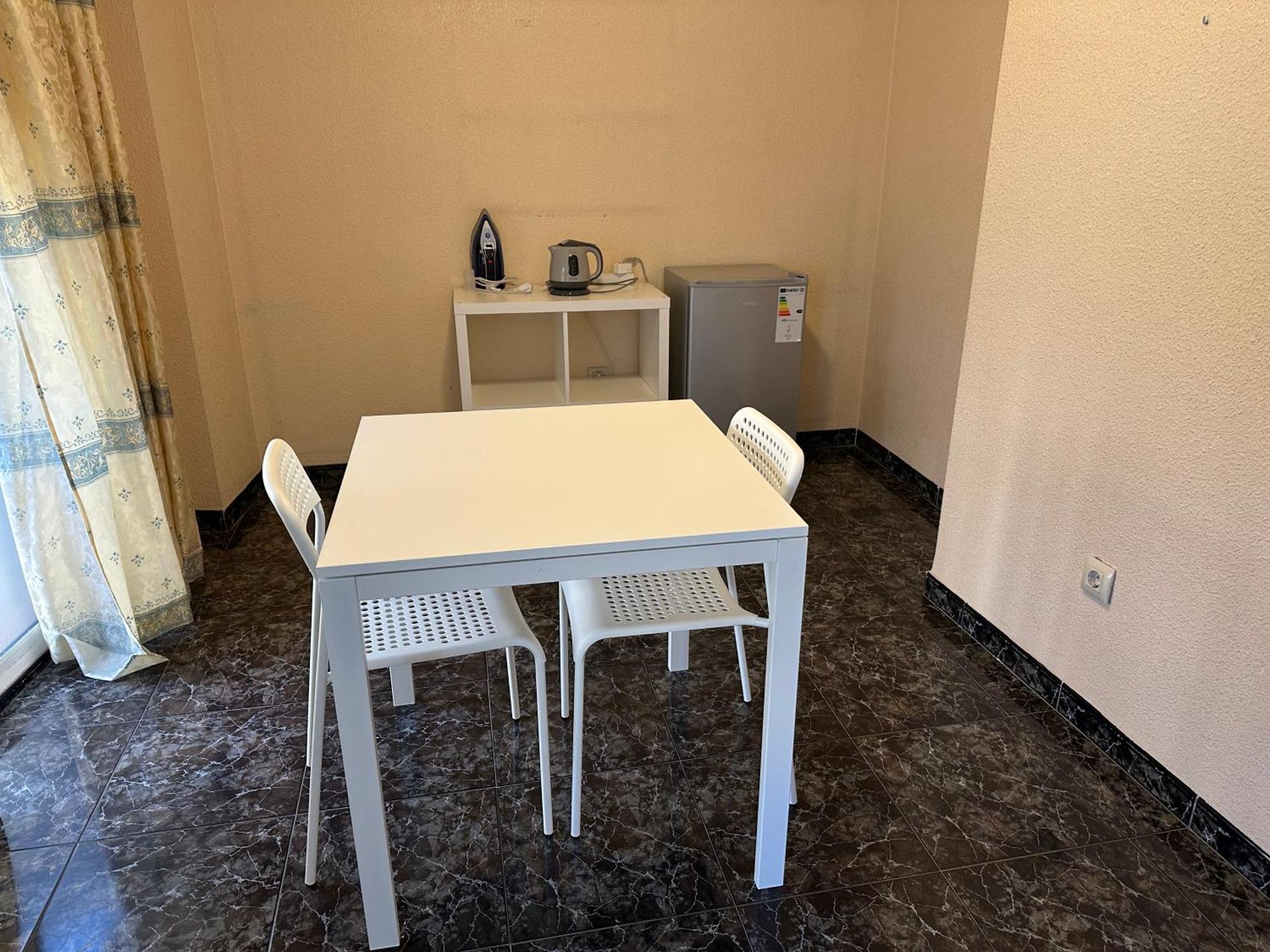 Almeria Centro Habitacion Privada En Apartamento Compartido Kültér fotó