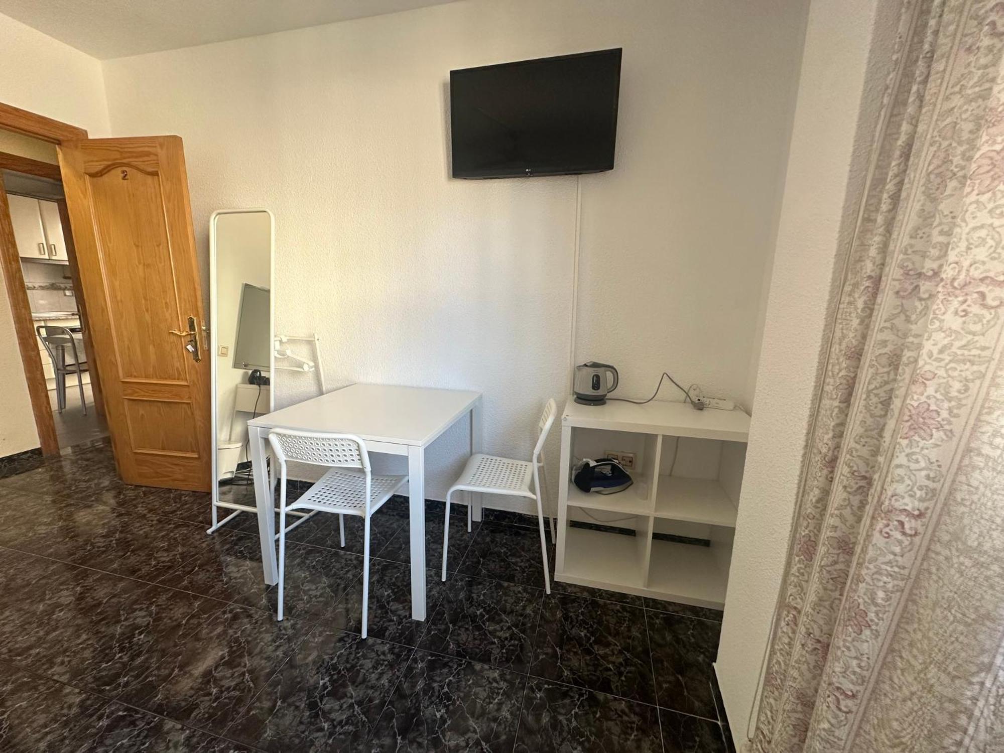 Almeria Centro Habitacion Privada En Apartamento Compartido Kültér fotó