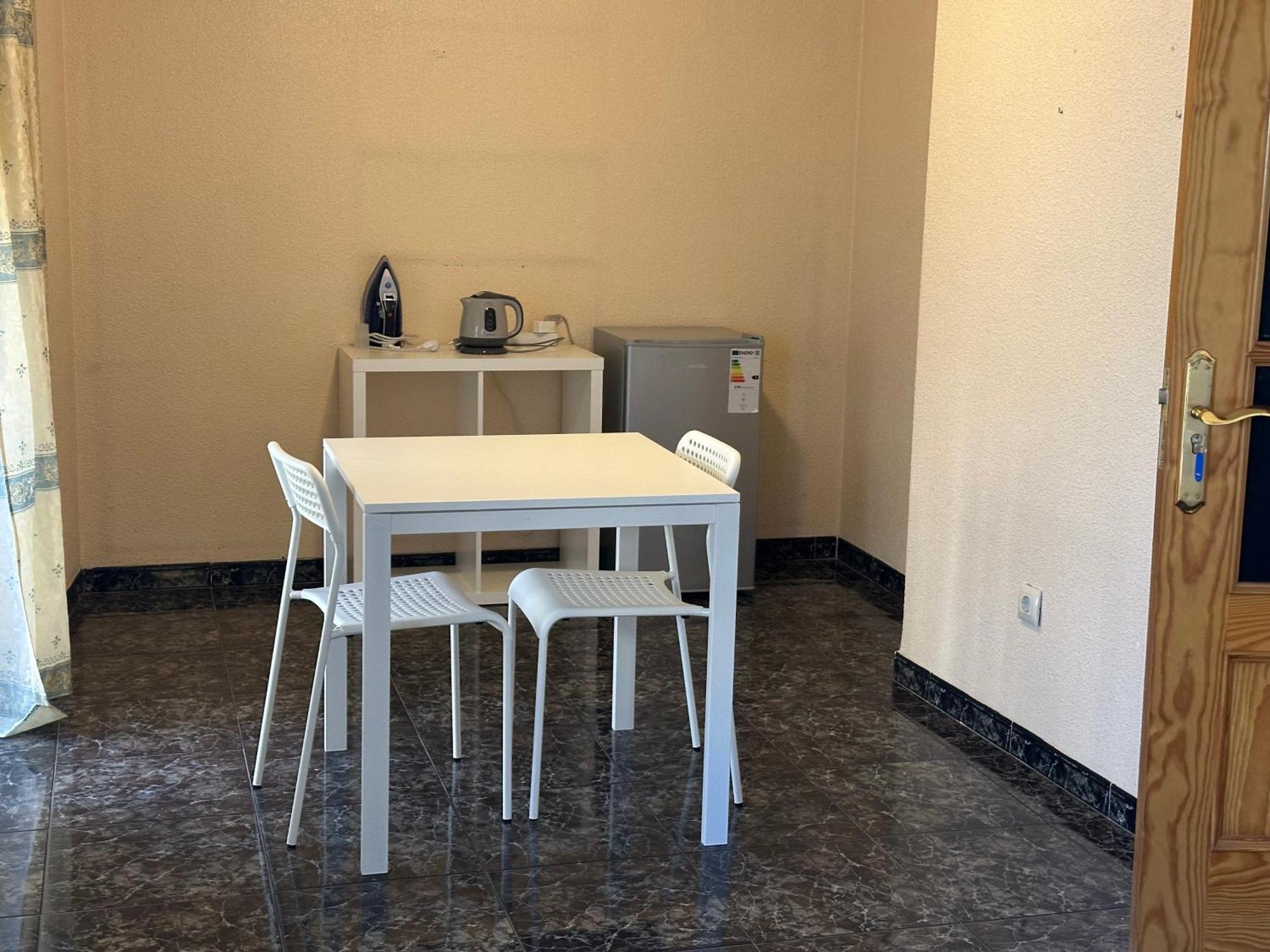 Almeria Centro Habitacion Privada En Apartamento Compartido Kültér fotó